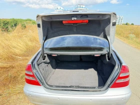 Mercedes-Benz E 220, снимка 14