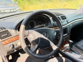 Mercedes-Benz E 220, снимка 10