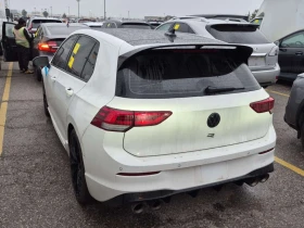 VW Golf * AKRAPOVIC* BLACK EDITION * CARFAX * , снимка 4