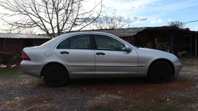 Mercedes-Benz C 200 W203, снимка 2