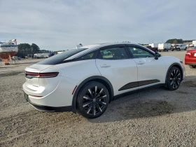 Toyota Crown 2.4l Platinum, снимка 3