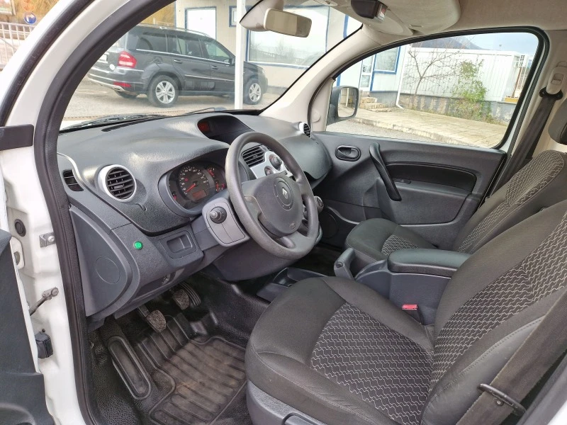 Renault Kangoo 1.5dci ХЛАДИЛЕН ШВЕЙЦАРИЯ, снимка 9 - Автомобили и джипове - 39125259