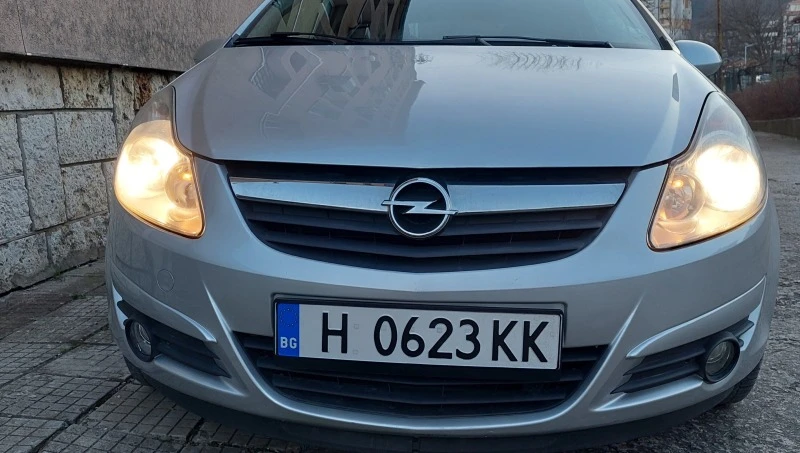 Opel Corsa 1.2i 16V 80кс, снимка 2 - Автомобили и джипове - 47245249