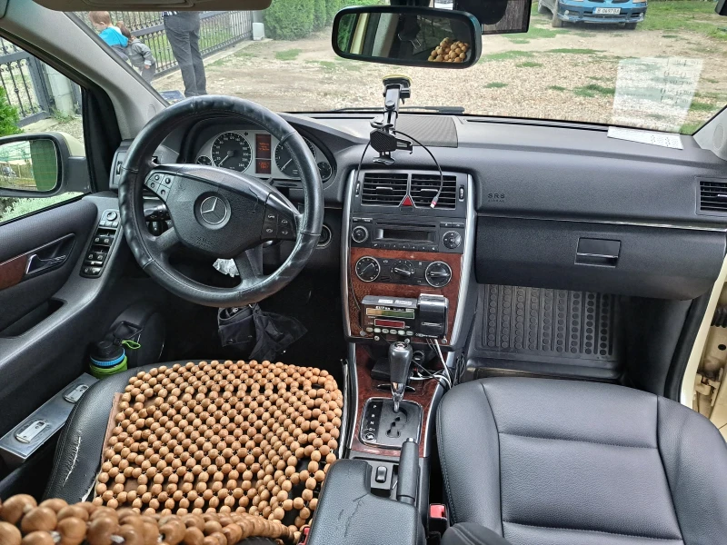 Mercedes-Benz B 180, снимка 8 - Автомобили и джипове - 47261887