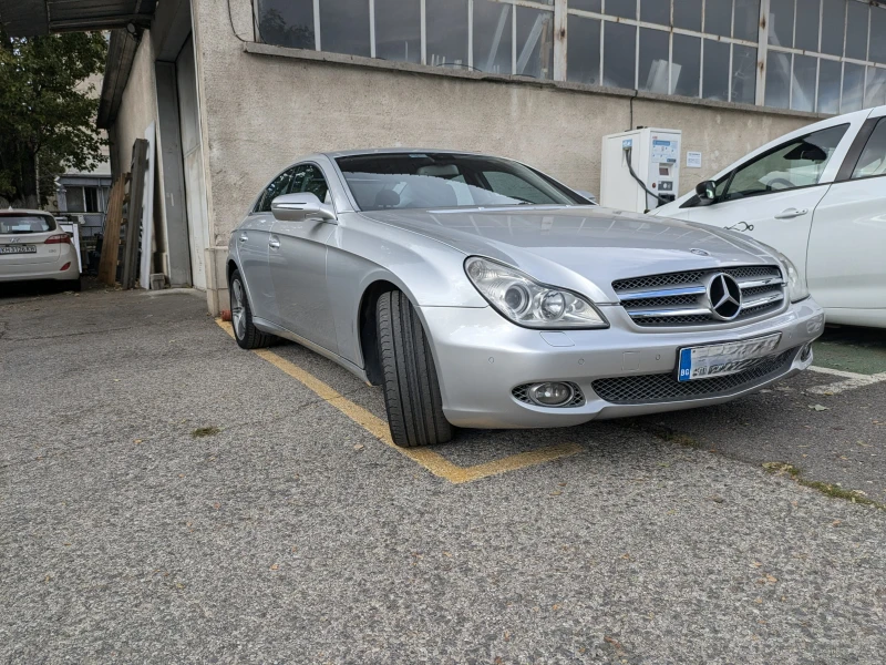 Mercedes-Benz CLS 320 CDI, снимка 2 - Автомобили и джипове - 47494901