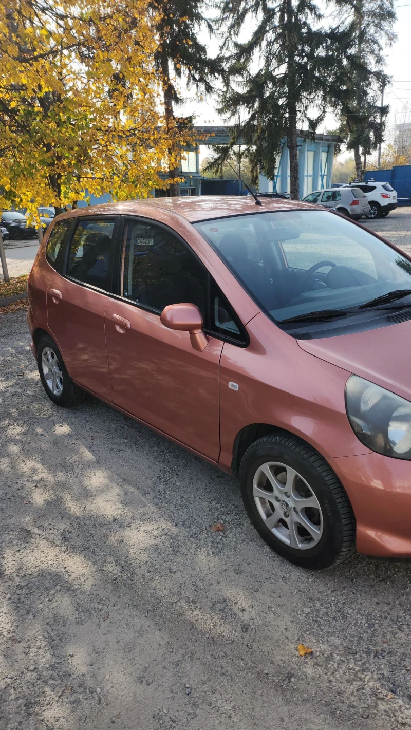 Honda Jazz, снимка 1 - Автомобили и джипове - 47798922