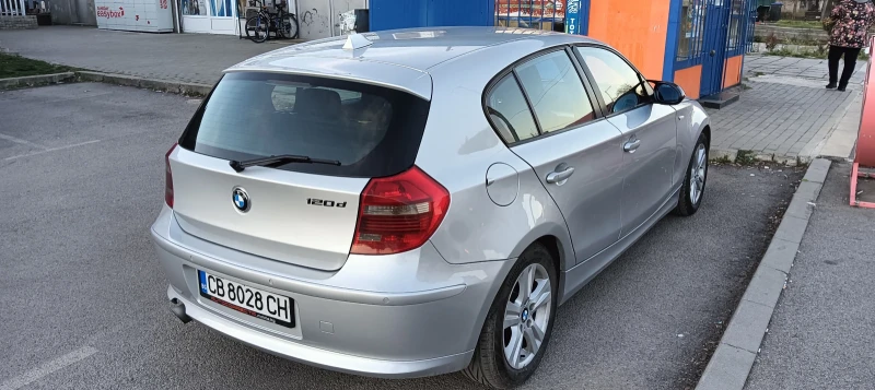 BMW 120 120, снимка 4 - Автомобили и джипове - 48381566