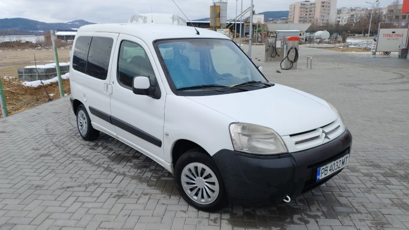 Citroen Berlingo, снимка 4 - Автомобили и джипове - 48708921