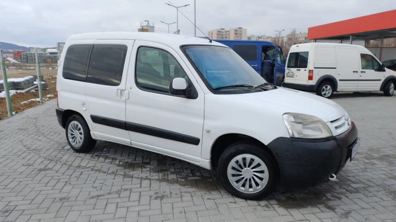 Citroen Berlingo, снимка 2 - Автомобили и джипове - 48708921