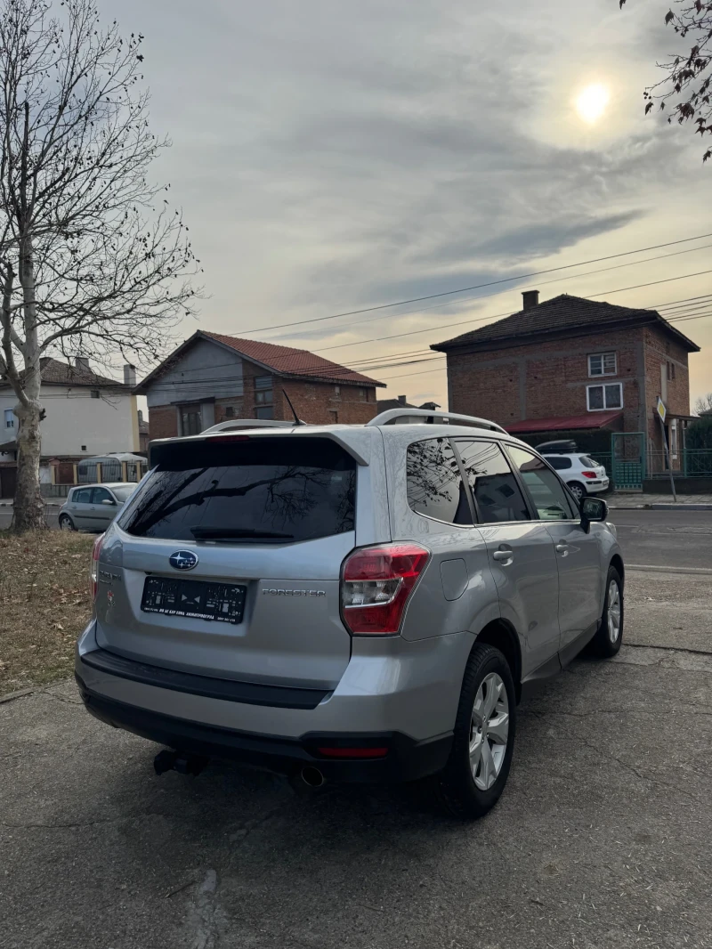 Subaru Forester 2.0 BENZIN AUSTRIA, снимка 5 - Автомобили и джипове - 48771959