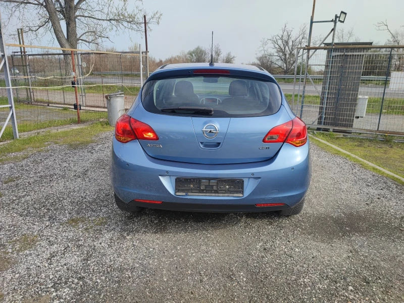 Opel Astra 1.7CDTI 125К, снимка 6 - Автомобили и джипове - 49013205