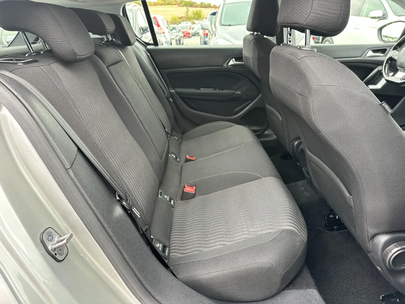 Peugeot 308 1.6HDI 115cv, снимка 7 - Автомобили и джипове - 51941407