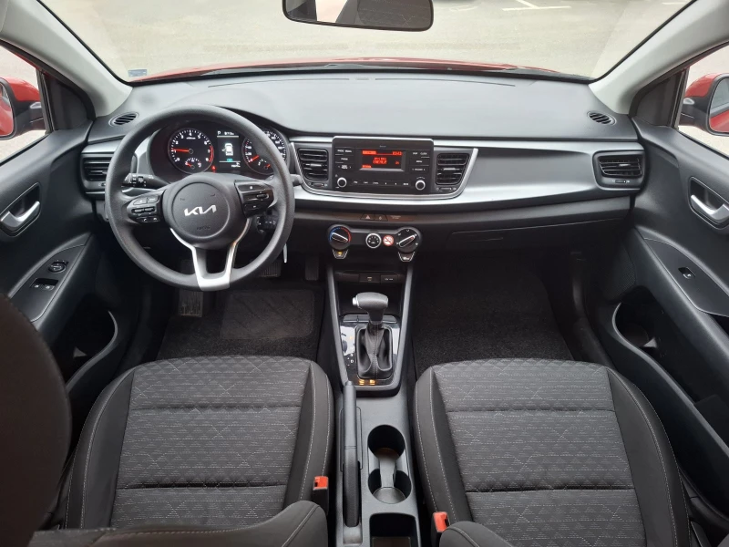 Kia Rio 1.0 ТУРБО ГАРАНЦИЯ, снимка 8 - Автомобили и джипове - 52641013