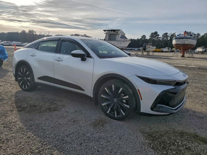 Toyota Crown 2.4l Platinum, снимка 4 - Автомобили и джипове - 53183738