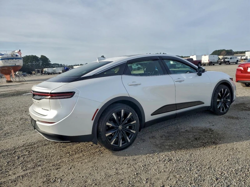 Toyota Crown 2.4l Platinum, снимка 3 - Автомобили и джипове - 53183738