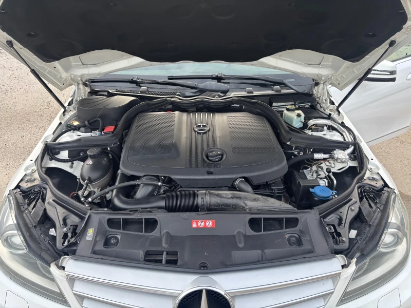Mercedes-Benz C 220 АВТОМАТ НАВИ AVANTGARDE 7G SPORT, снимка 15 - Автомобили и джипове - 53537196