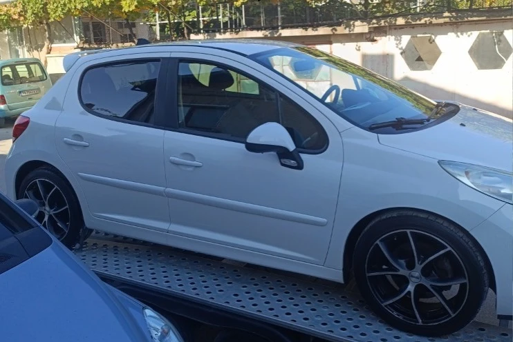 Peugeot 207 1.4 VTi - изображение 4
