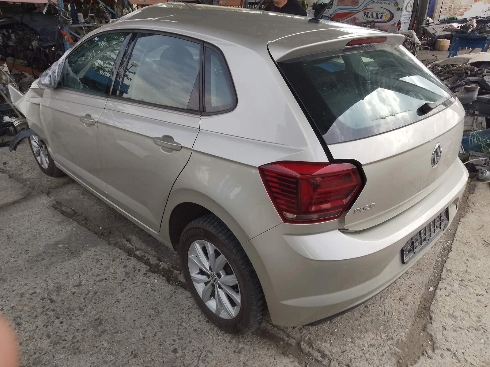 VW Polo 1.6 tdi avtomat - изображение 3