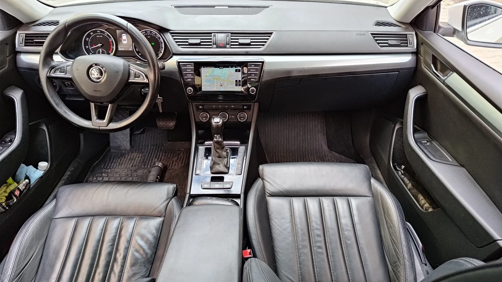 Skoda Superb Skoda Superb III 2.0 TSI (280 Hp) 4x4 DSG - изображение 8