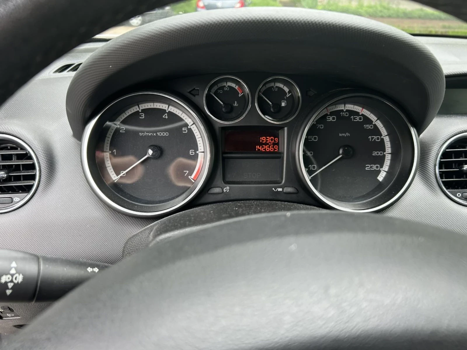 Peugeot 308 Бензин  - изображение 9