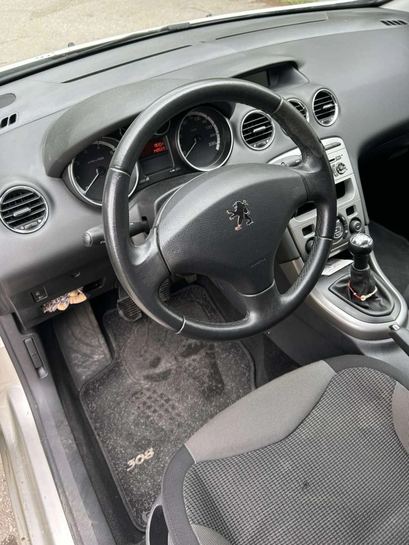 Peugeot 308 Бензин  - изображение 7