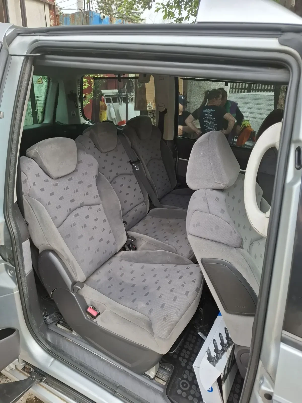 Peugeot 807 2.2 158кс - изображение 7