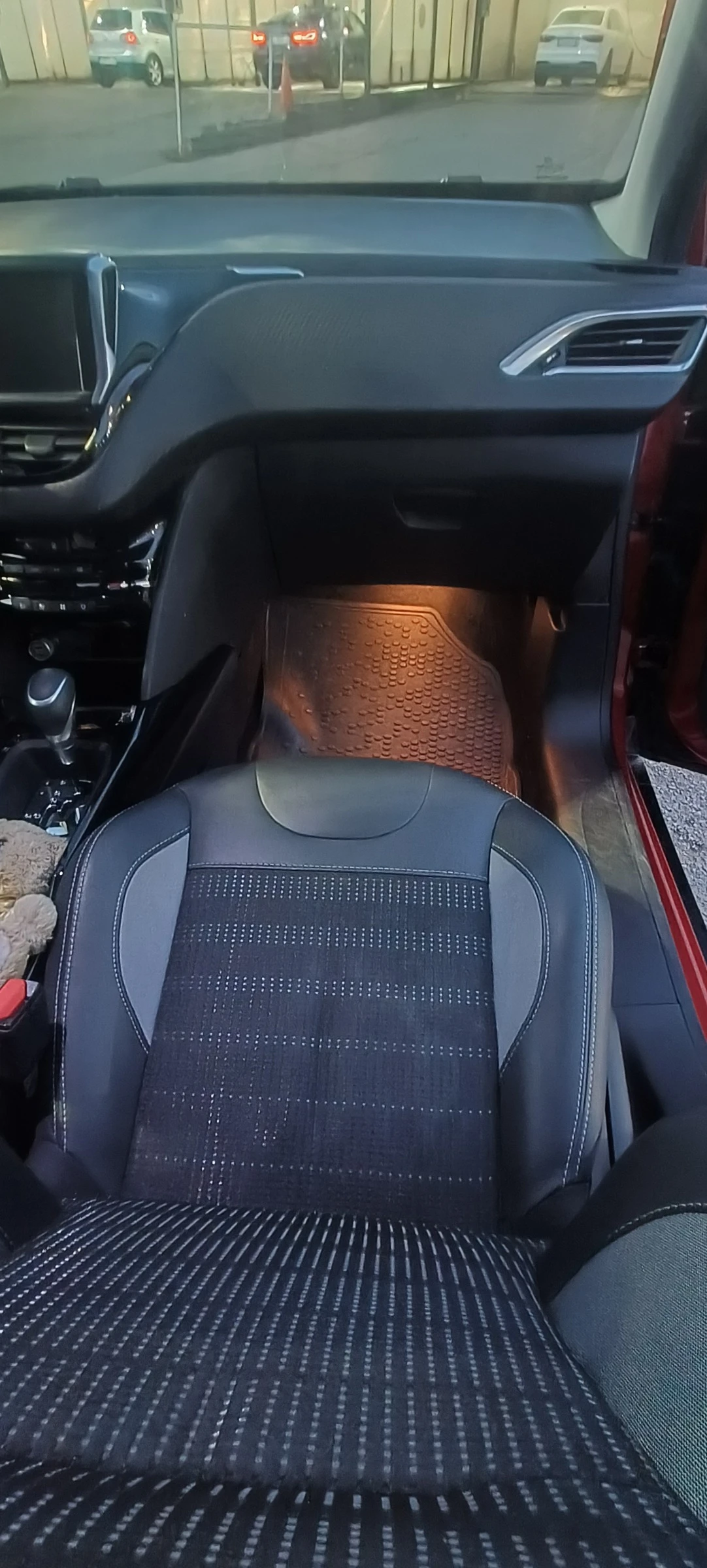 Peugeot 2008 Allure - изображение 5