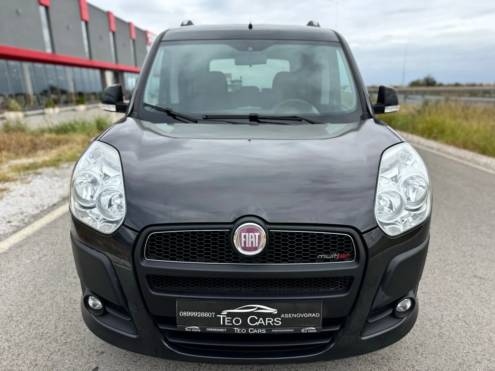Fiat Doblo 1.6 MultiJet / CLIMATRONIC / AVTOPILOT/ PARKTRONIC - изображение 2