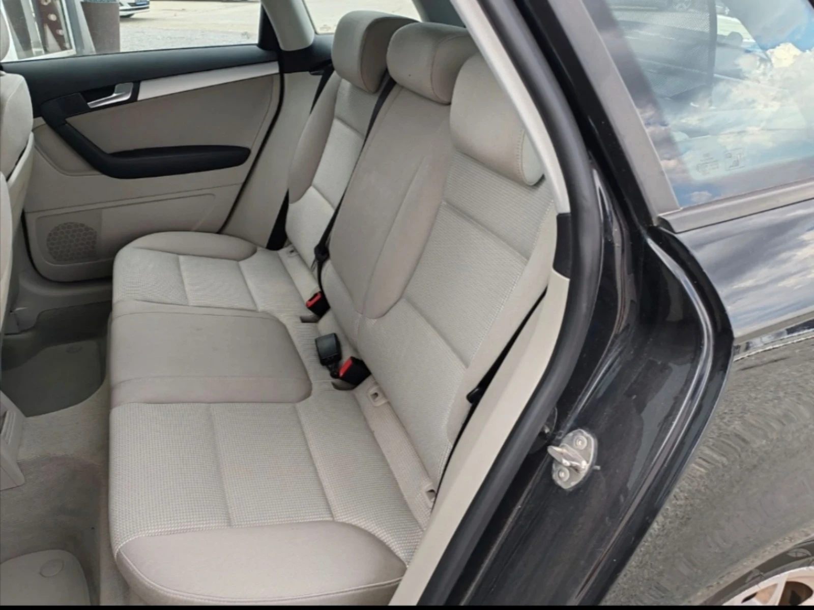 Audi A3 1.6TDI | Mobile.bg   13