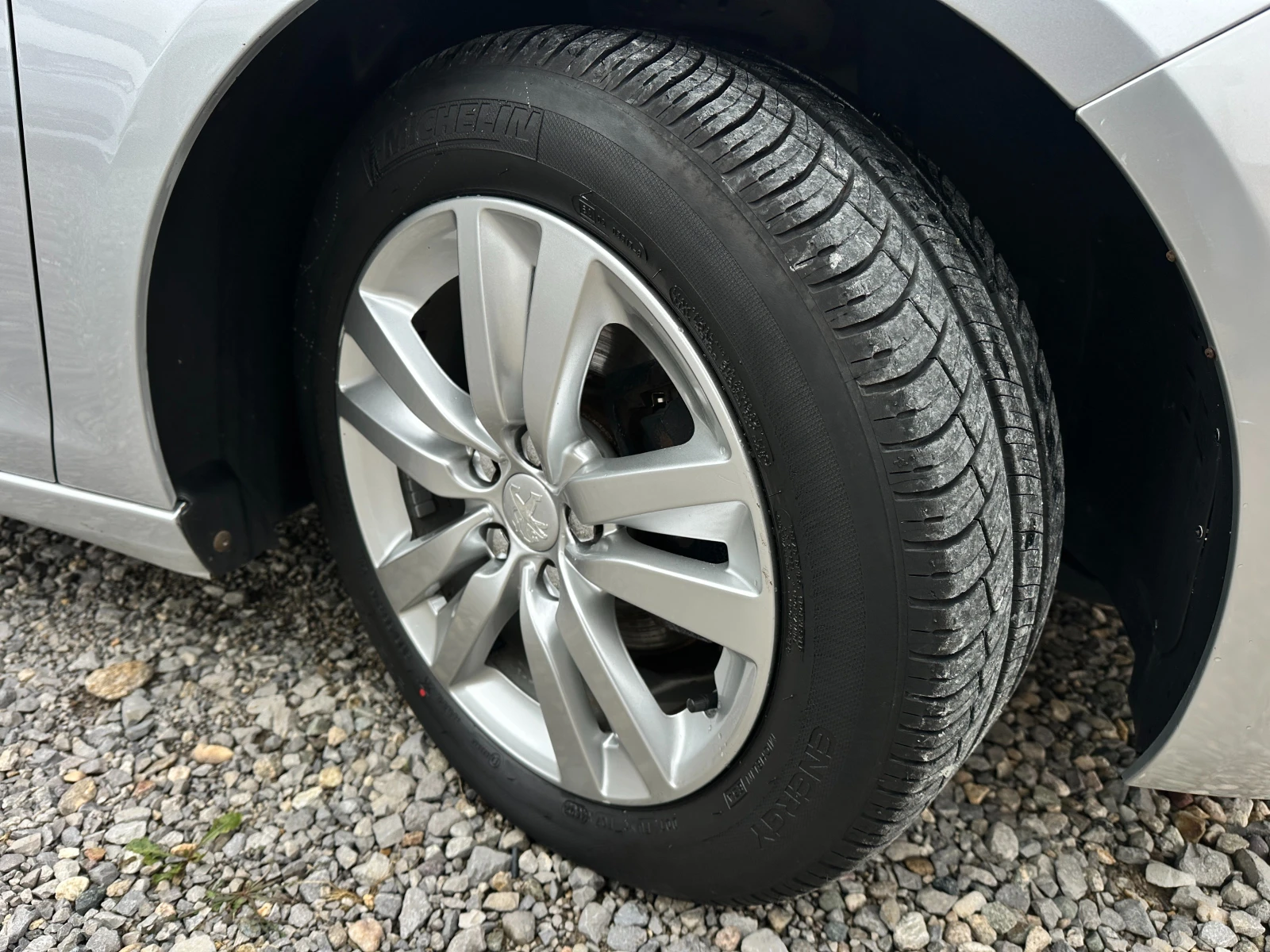 Peugeot 308 1.6HDI 115cv | Mobile.bg   12