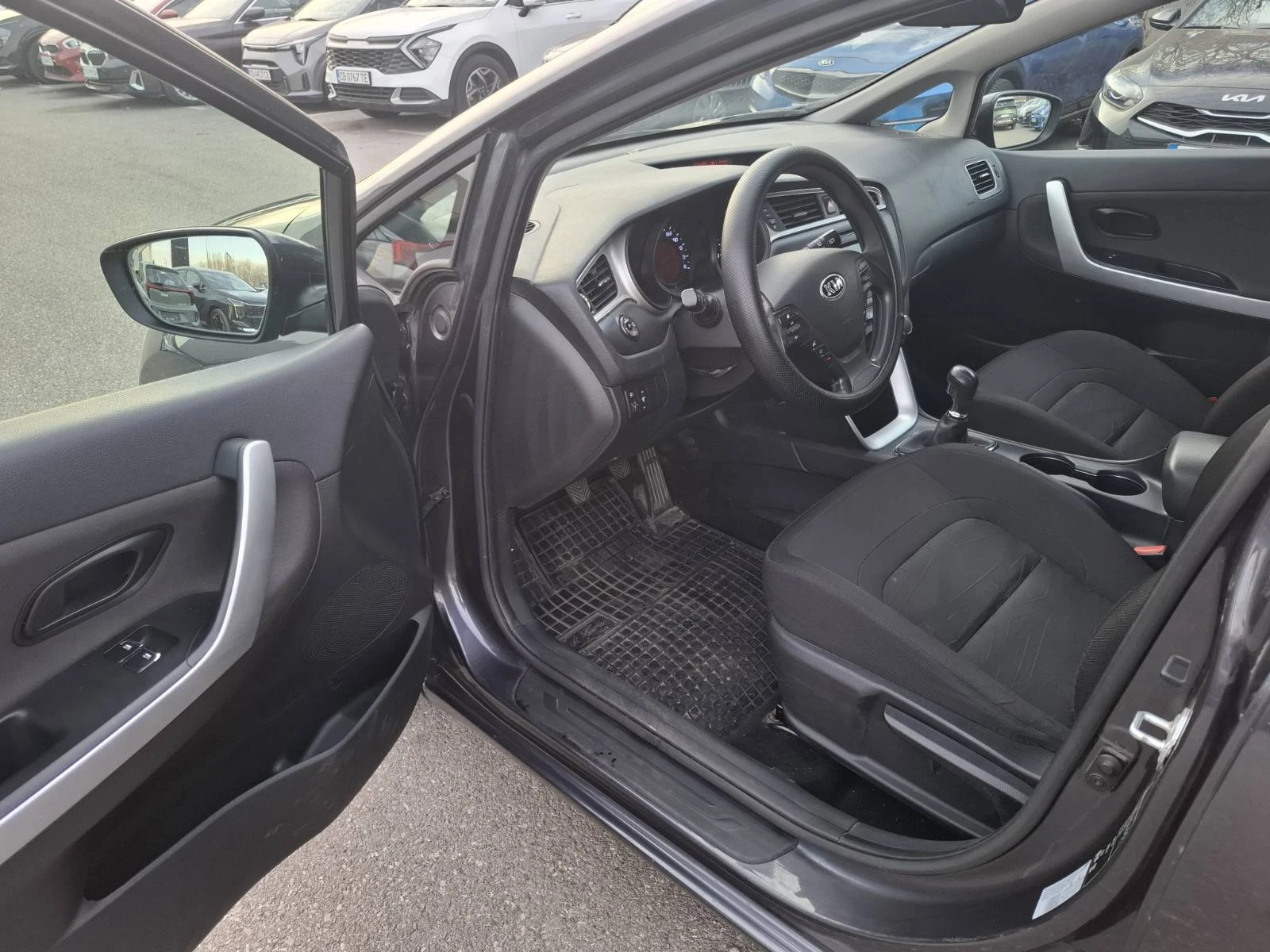 Kia Ceed 1.4 cvvt   | Mobile.bg � ����������� 9