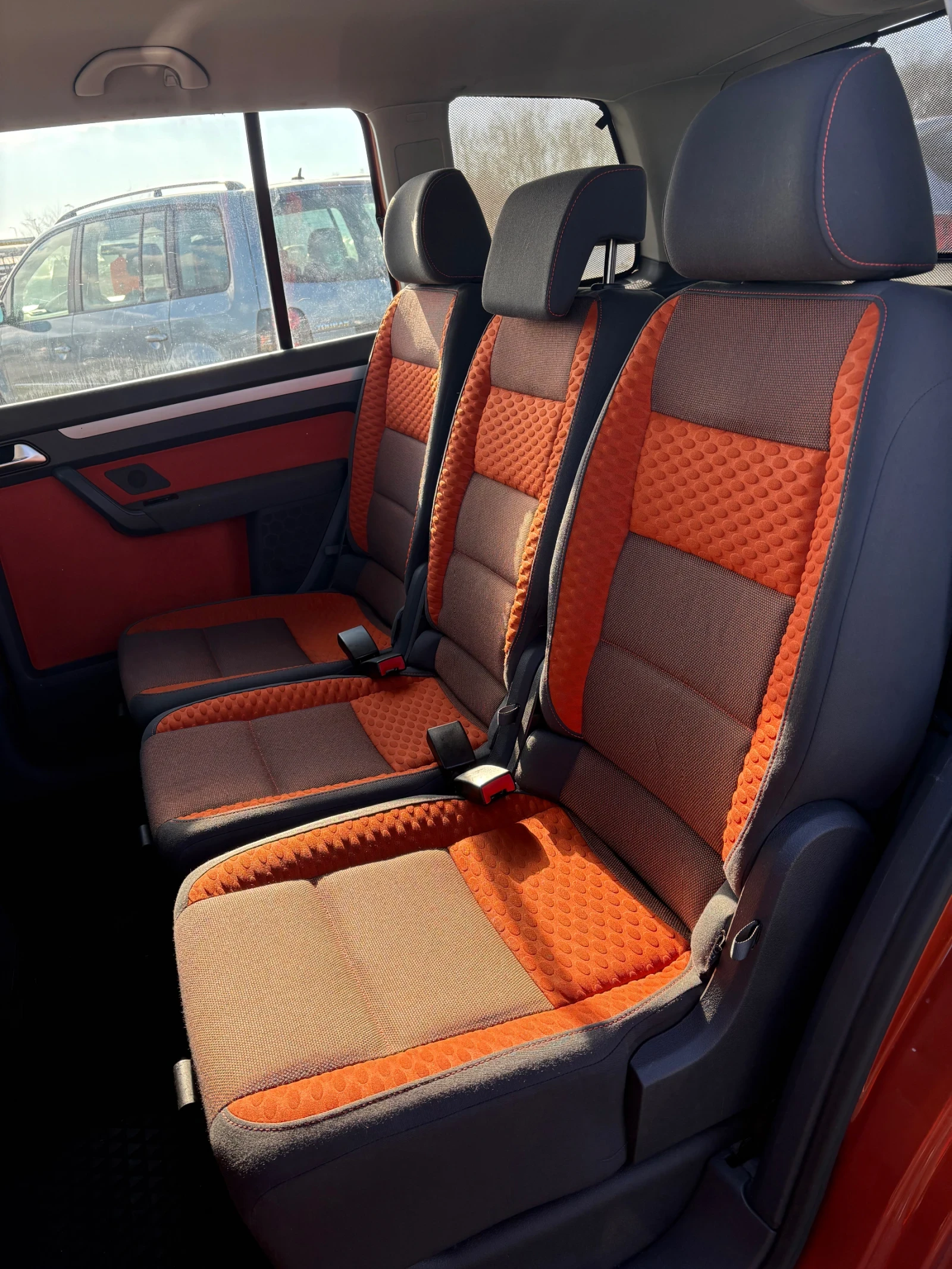 VW Touran 2.0TDi- CROSS | Mobile.bg � ����������� 11