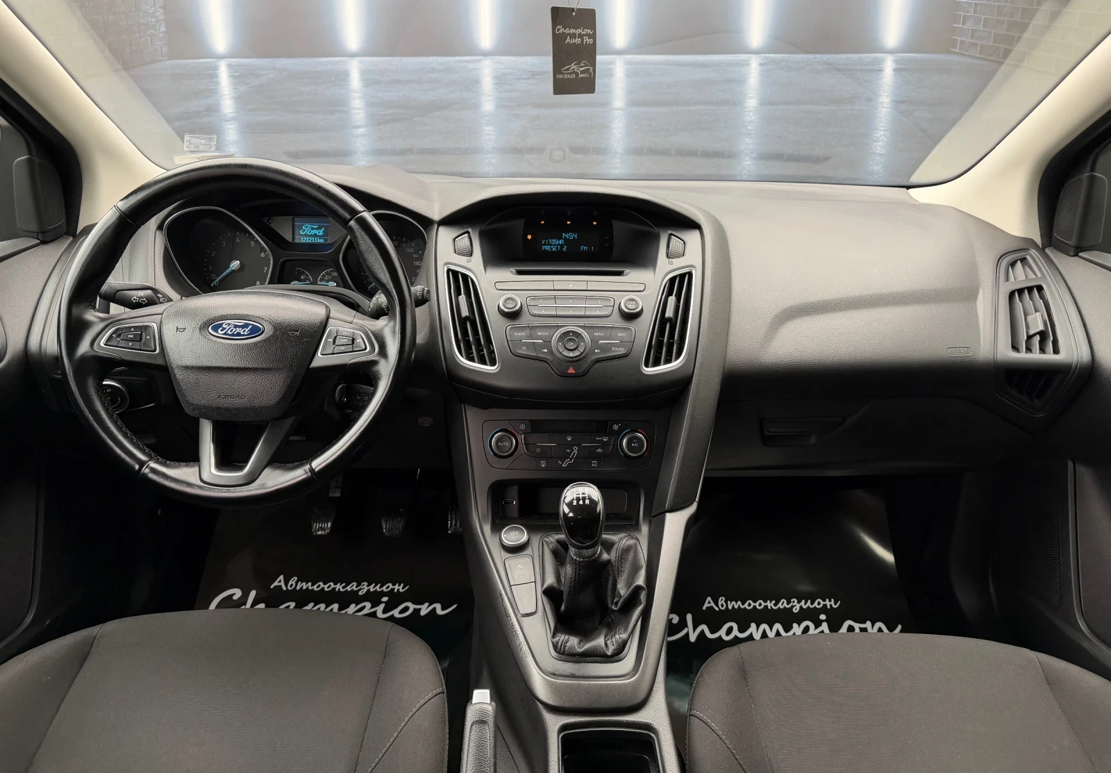 Ford Focus  - изображение 8