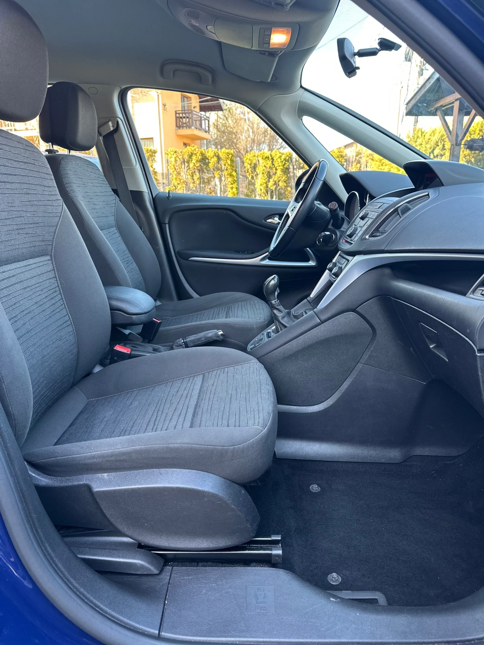 Opel Zafira Tourer 1.6 CDTI DPF Style Euro 6 - изображение 8