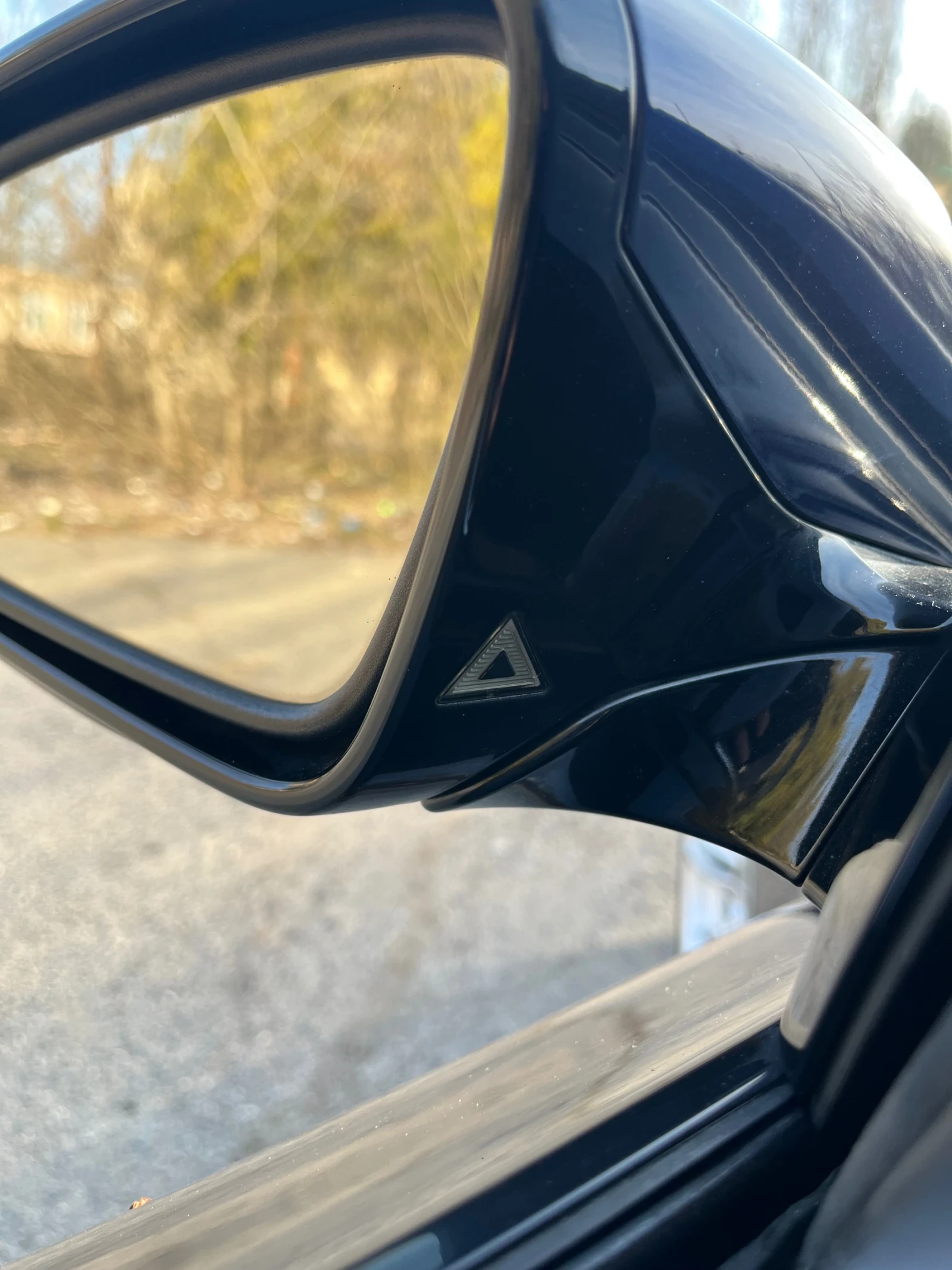 BMW 740 Face M Sport 360* Harman Вакуум Обдух Дистр Задно, снимка 8 - Автомобили и джипове - 53815187