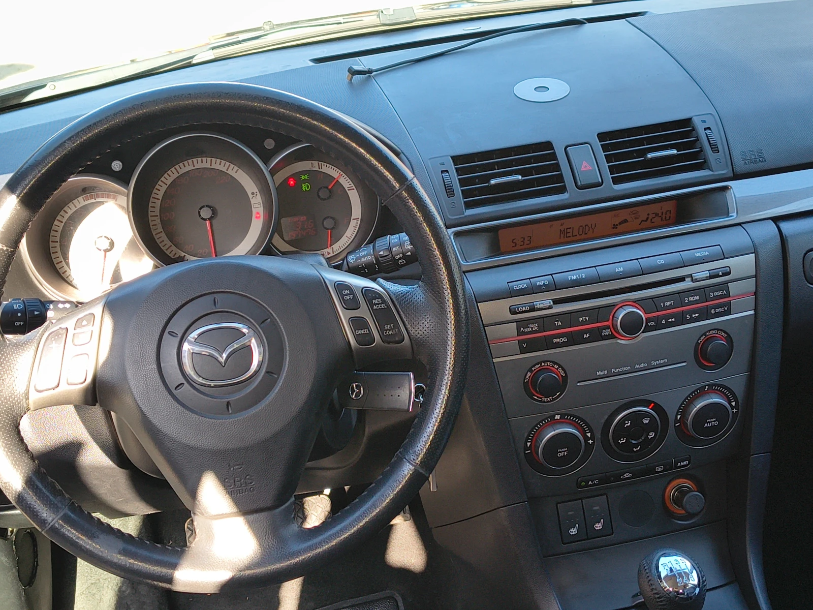 Mazda 3 2.0/150к.с./Facelift/BOSE/, снимка 7 - Автомобили и джипове - 53838454