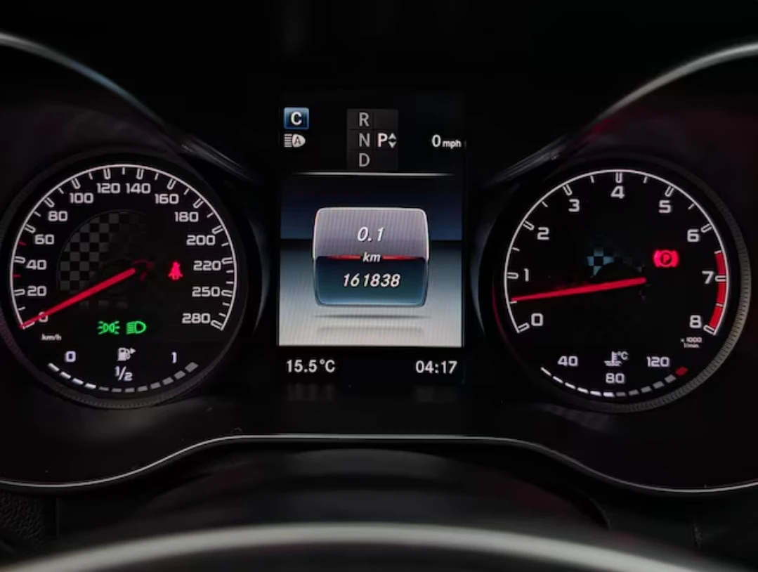 Mercedes-Benz C 450 AMG AMG* BURMESTER* PANO, снимка 8 - Автомобили и джипове - 53913407