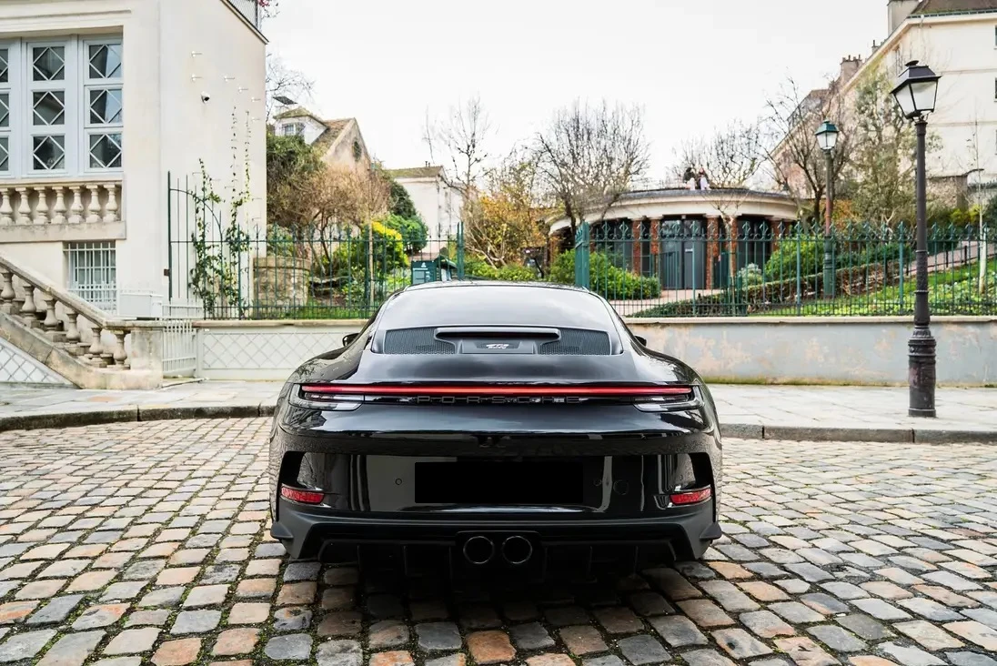 Porsche 911 992 GT3 Touring, снимка 4 - Автомобили и джипове - 54043182