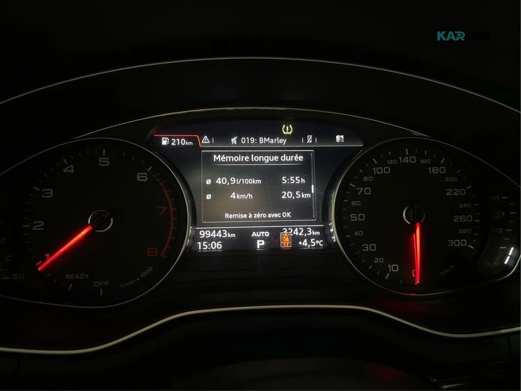 Audi A4 quattro * АвтоКредит* (ЦЕНА ДО БГ)* , снимка 10 - Автомобили и джипове - 54780686