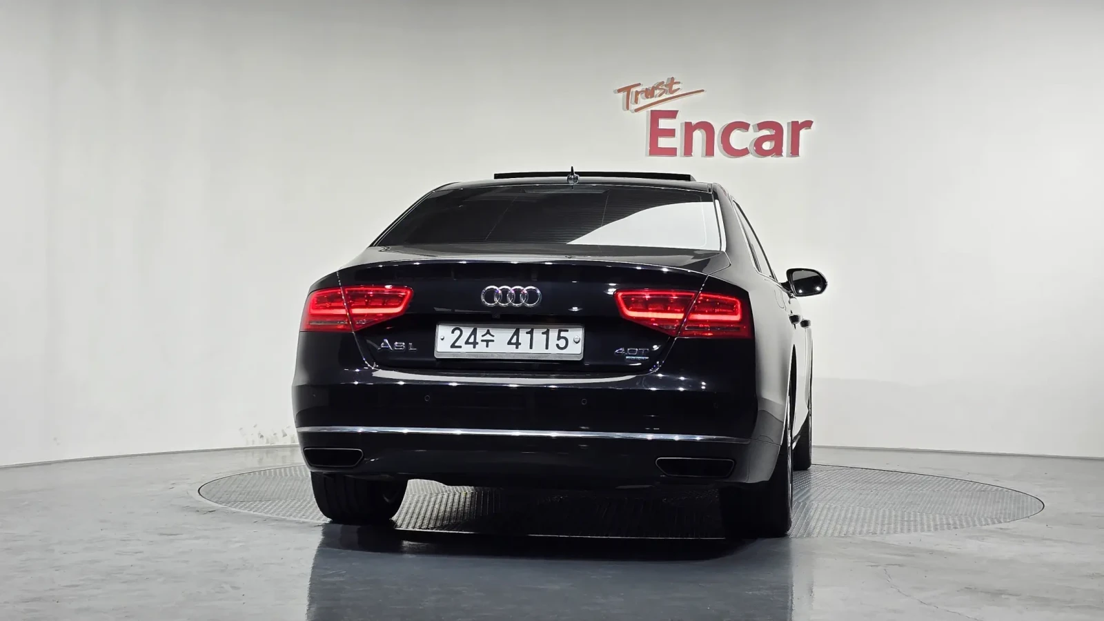 Audi A8 !!FIRST CLASS!!4.0TFSI !!ВСИЧКИ ЕСКТРИ!! #ЕКРАНИ#, снимка 4 - Автомобили и джипове - 54893134