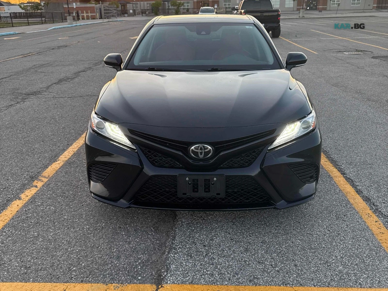Toyota Camry XSE AWD Автокредит Цена до България, снимка 3 - Автомобили и джипове - 54947828