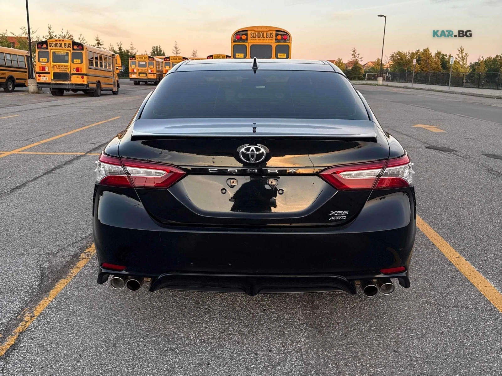 Toyota Camry XSE AWD Автокредит Цена до България, снимка 4 - Автомобили и джипове - 54947828