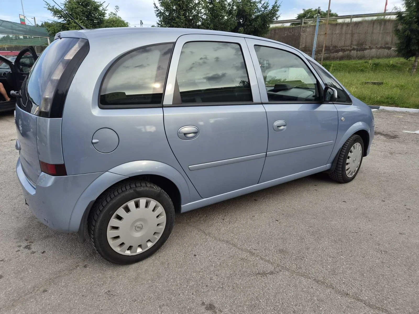 Opel Meriva 1.6, снимка 7 - Автомобили и джипове - 55068949