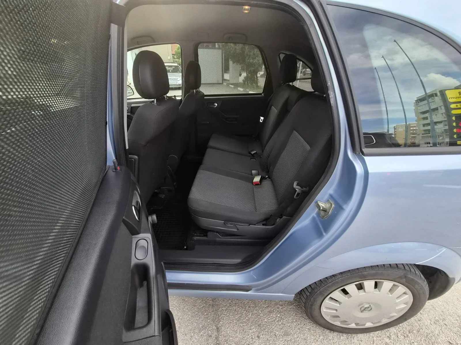 Opel Meriva 1.6, снимка 12 - Автомобили и джипове - 55068949