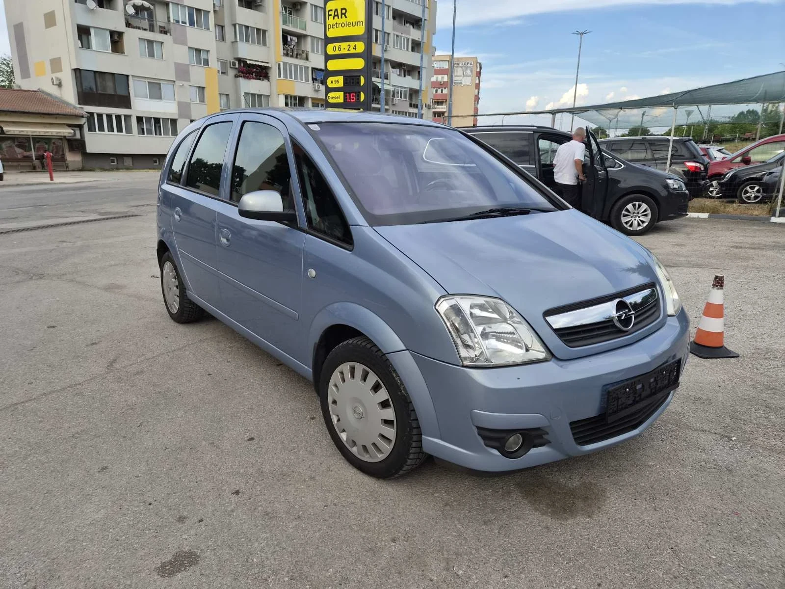Opel Meriva 1.6, снимка 3 - Автомобили и джипове - 55068949