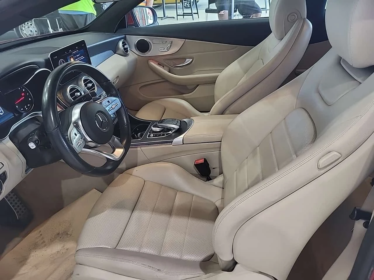 Mercedes-Benz C 300 * CARFAX * БЕЗ ПЪРВОНАЧАЛНА ВНОСКА, снимка 10 - Автомобили и джипове - 55402916