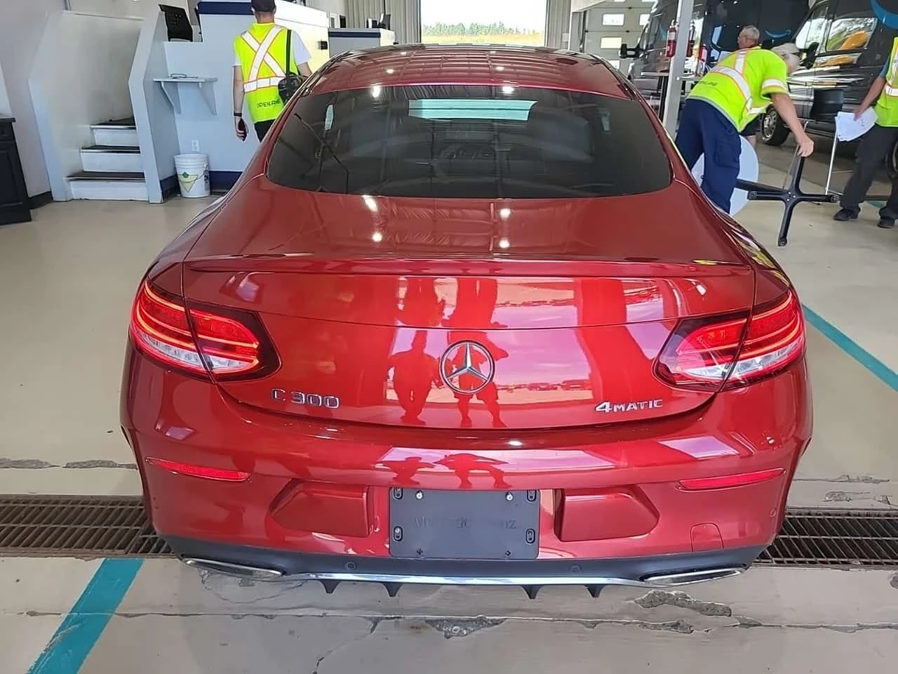 Mercedes-Benz C 300 * CARFAX * БЕЗ ПЪРВОНАЧАЛНА ВНОСКА, снимка 7 - Автомобили и джипове - 55402916