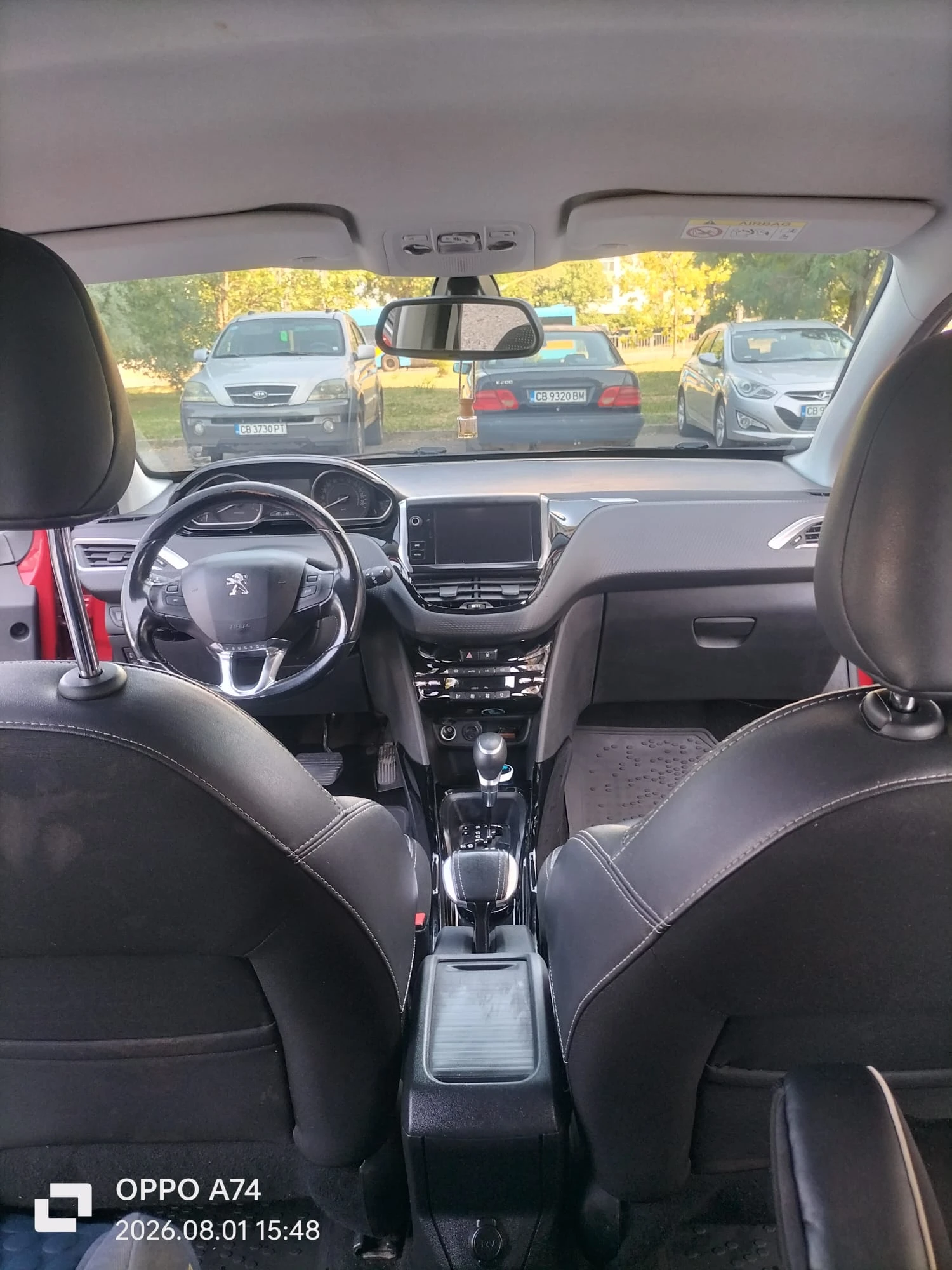 Peugeot 2008, снимка 8 - Автомобили и джипове - 55504492