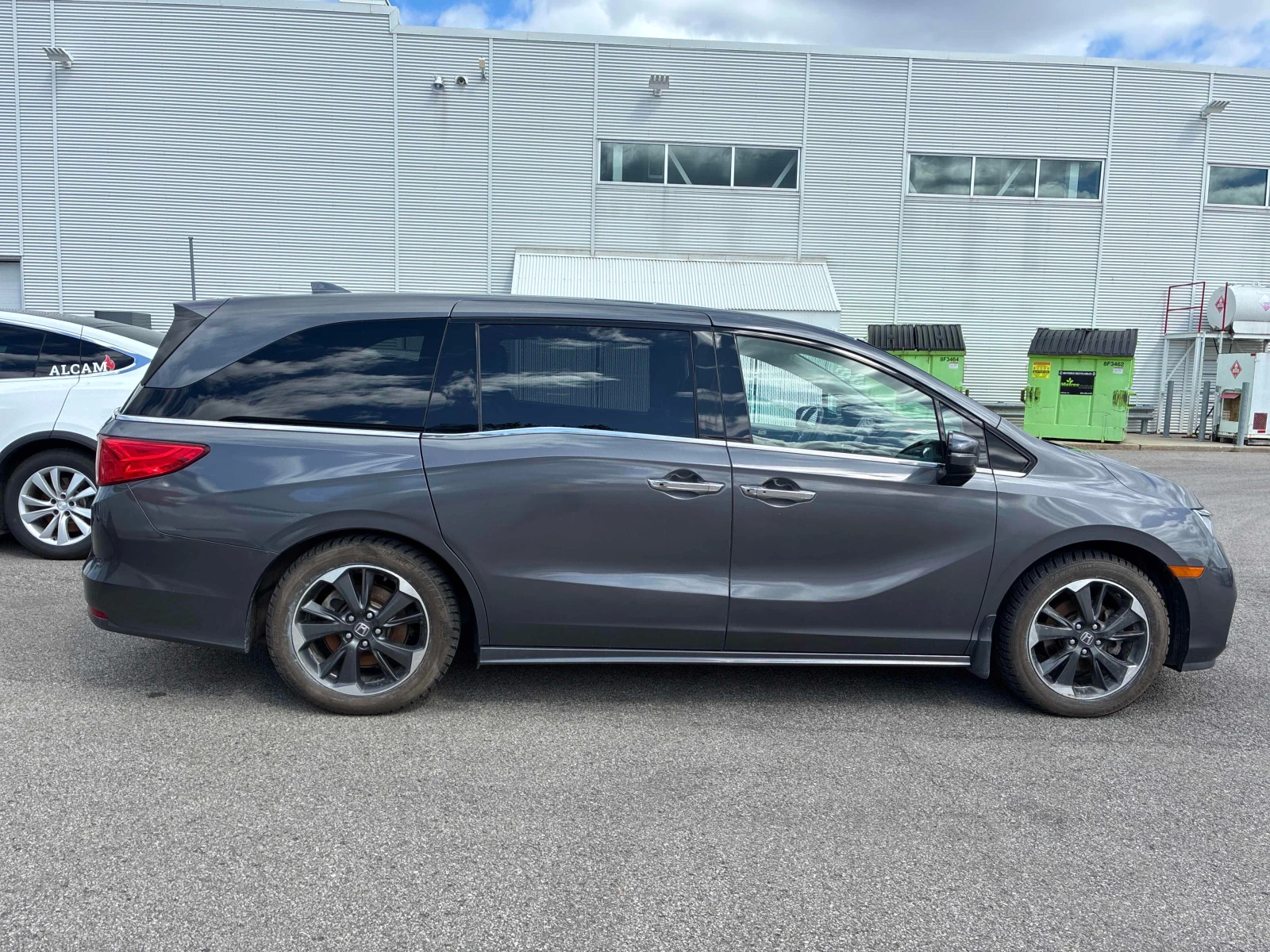 Honda Odyssey * Touring * АВТОКРЕДИТ БЕЗ ПЪРВОНАЧАЛНА ВНОСКА* , снимка 3 - Автомобили и джипове - 56126912