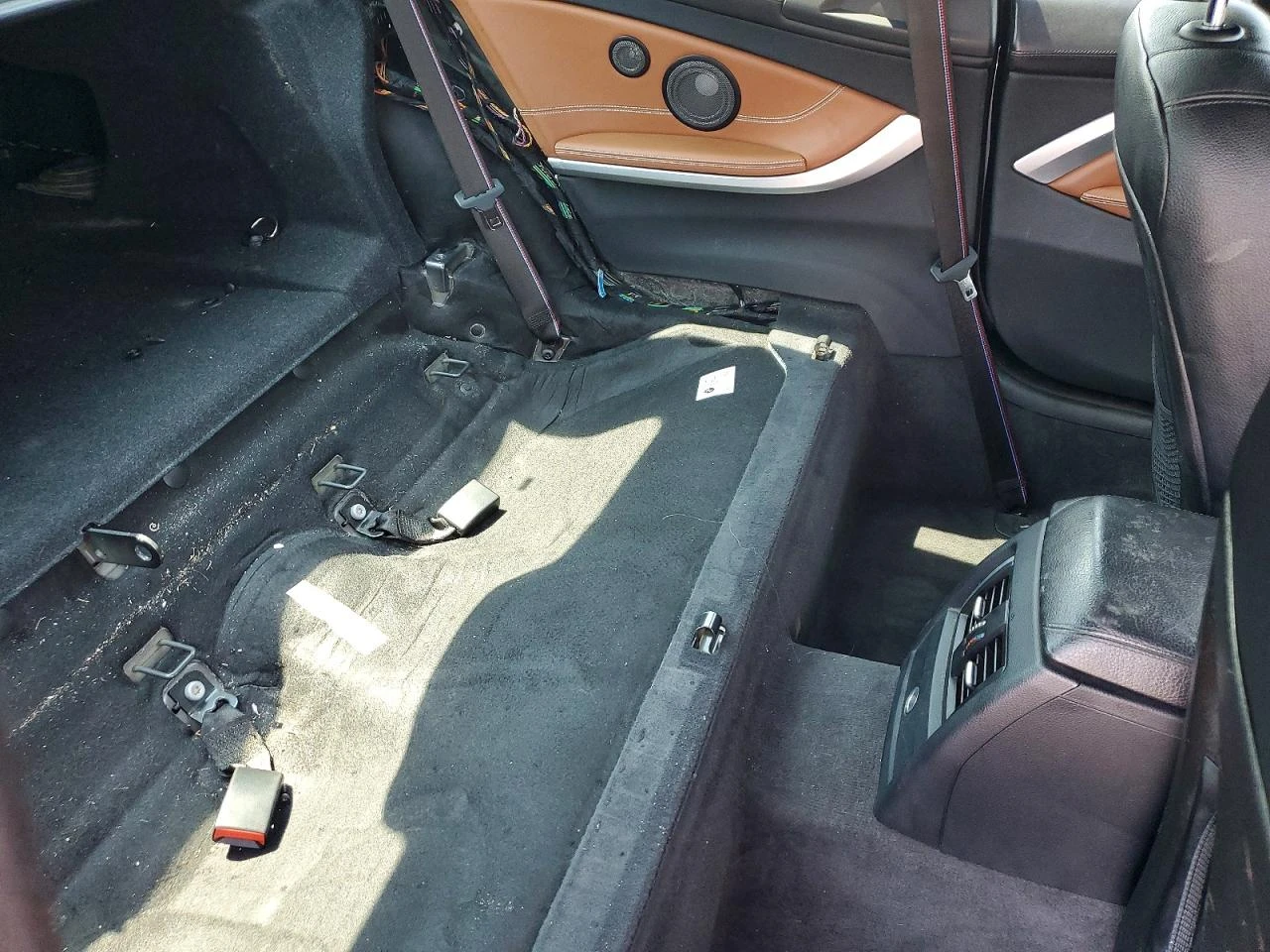 BMW M4 CARBON* КОЖА* ПОДГРЕВ* HARMAN KARDON* , снимка 10 - Автомобили и джипове - 56165486